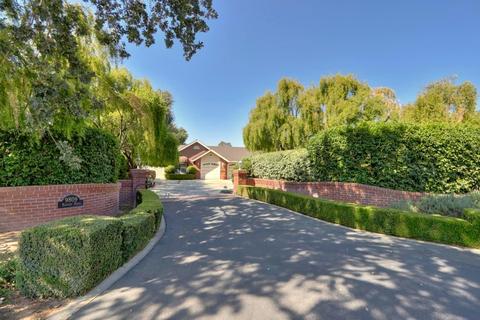 9809 Harvey Rd, Galt, CA 95632 photo 3