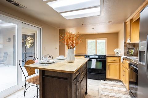 3824 Cougar Pl, Modesto, CA 95356 photo 9