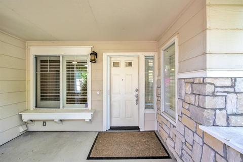 1424 Eligio Ln, Davis, CA 95618 photo 3