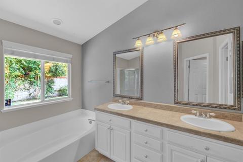 1424 Eligio Ln, Davis, CA 95618 photo 22