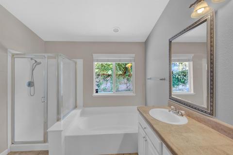 1424 Eligio Ln, Davis, CA 95618 photo 23