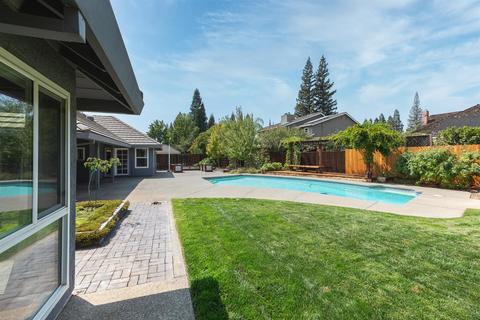 181 Fall River Dr, Folsom, CA 95630 photo 11