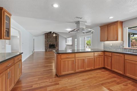 181 Fall River Dr, Folsom, CA 95630 photo 45