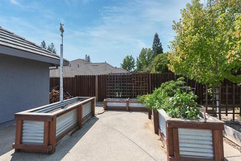 181 Fall River Dr, Folsom, CA 95630 photo 10