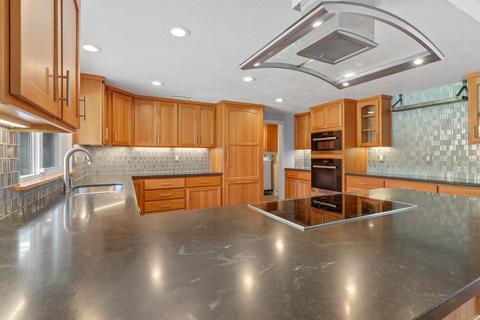 181 Fall River Dr, Folsom, CA 95630 photo 4