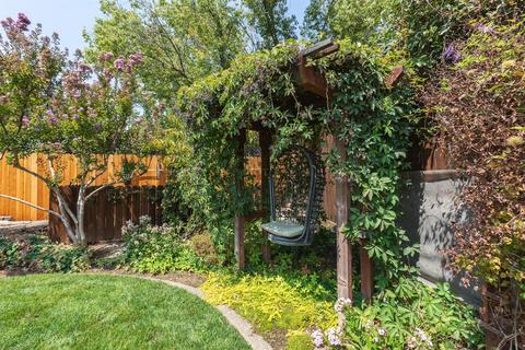 181 Fall River Dr, Folsom, CA 95630 photo 9