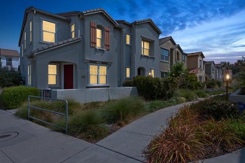 3674 Ramita Ter, Davis, CA 95618 photo 2