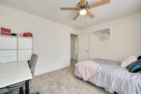 143 Indianapolis Ct, Manteca, CA 95337 photo 18