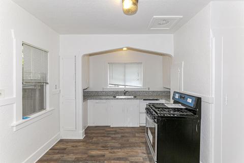 624 2nd St, Modesto, CA 95351 photo 16