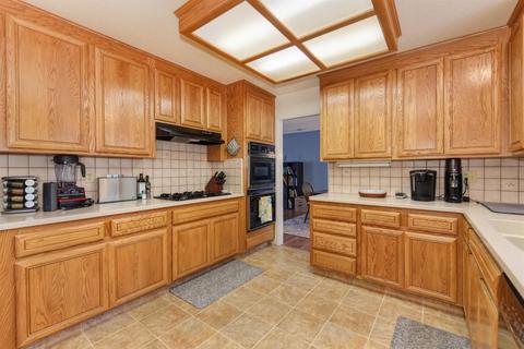 1061 Aaron Cool Dr, Cool, CA 95614 photo 12