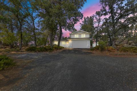 1061 Aaron Cool Dr, Cool, CA 95614 photo 2