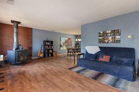 1061 Aaron Cool Dr, Cool, CA 95614 photo 4