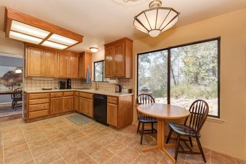1061 Aaron Cool Dr, Cool, CA 95614 photo 14