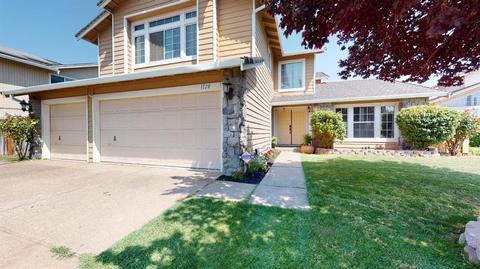 1120 Clover Pl, Manteca, CA 95337 photo 2