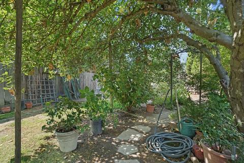 35 S Cambridge Dr, Lodi, CA 95242 photo 26