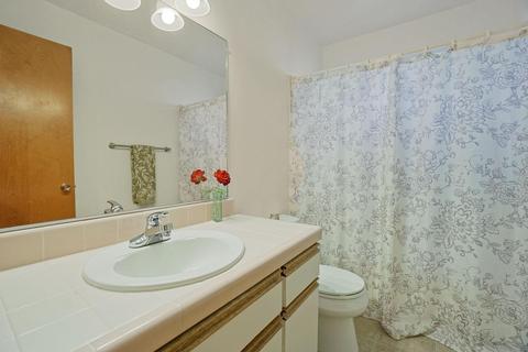 35 S Cambridge Dr, Lodi, CA 95242 photo 17