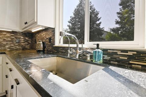 2708 Rockwell Dr, Davis, CA 95618 photo 15
