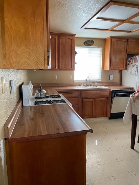 1316 Cape Cod, Modesto, CA 95358 photo 9