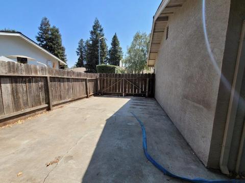 1117 Pebble Ln, Modesto, CA 95355 photo 34