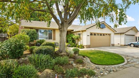 1500 Cardinal St, Lodi, CA 95242 photo 3