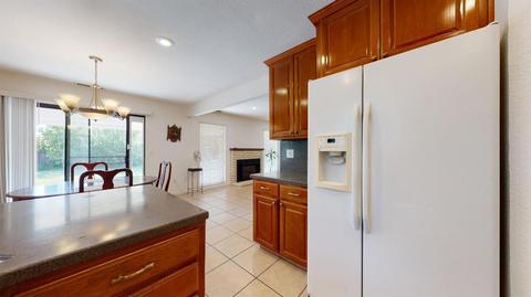 1907 Walnut Tree Dr, Modesto, CA 95355 photo 12