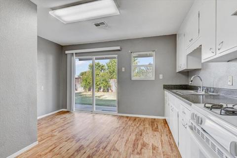 4263 Ardmore Ave, Olivehurst, CA 95961 photo 4