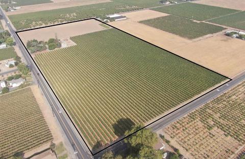 7061 E Kettleman Ln, Lodi, CA 95240 photo 2