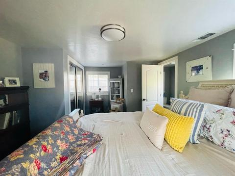 518 S Locust Ave, Ripon, CA 95366 photo 17