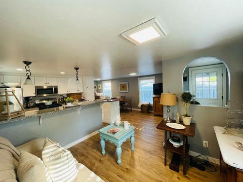 518 S Locust Ave, Ripon, CA 95366 photo 7