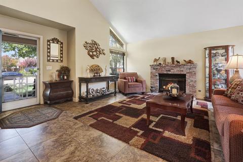 1824 Mimosa Dr, Lodi, CA 95242 photo 4