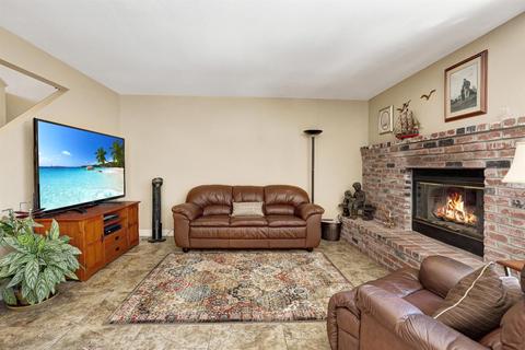 1824 Mimosa Dr, Lodi, CA 95242 photo 9