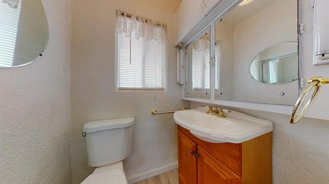 638 Wallis Ave, Gustine, CA 95322 photo 13