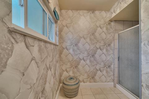2667 Macgregor Ct, Modesto, CA 95350 photo 13