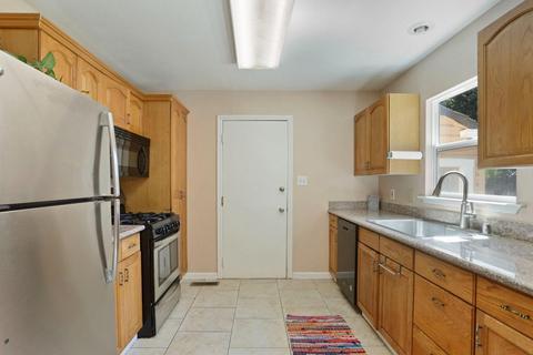 358 W Emerson, Tracy, CA 95376 photo 13