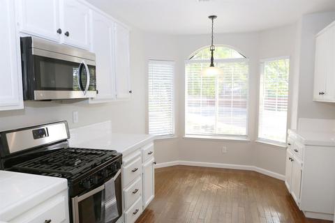 128 Larkin Cir, Folsom, CA 95630 photo 5