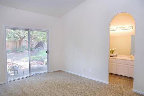 128 Larkin Cir, Folsom, CA 95630 photo 16