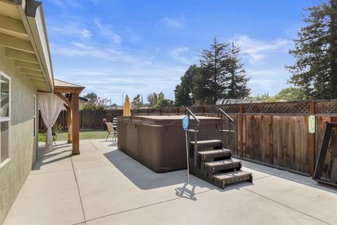 552 Denise Dr, Ripon, CA 95366 photo 32