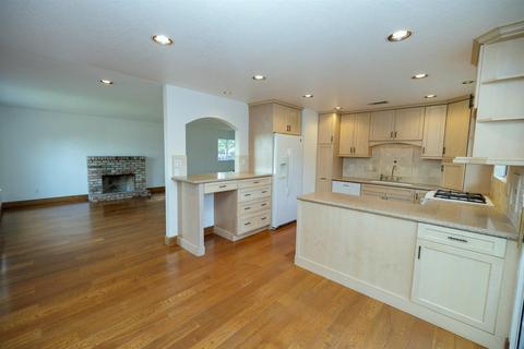 619 Brookfield Dr, Modesto, CA 95354 photo 12