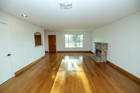 619 Brookfield Dr, Modesto, CA 95354 photo 5