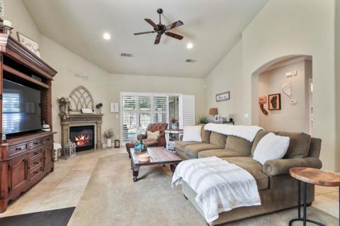 1245 Lakeshore Dr, Lodi, CA 95242 photo 5