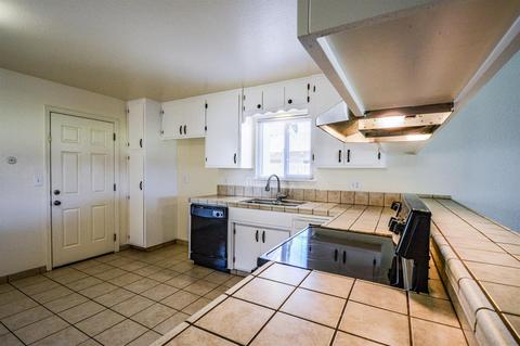 732 Musick Ave, Modesto, CA 95351 photo 8