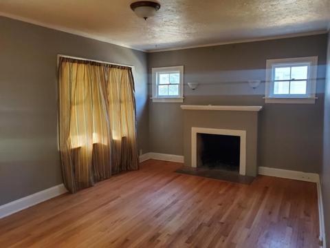 704 Laurel Ave, Gustine, CA 95322 photo 2