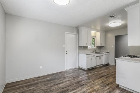 1832 Ellison Dr, Modesto, CA 95355 photo 9