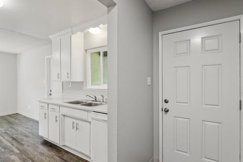 1832 Ellison Dr, Modesto, CA 95355 photo 6