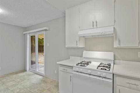 1116 Kahala Ln, Modesto, CA 95355 photo 12