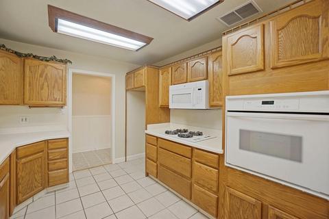 701 Ribier Ave, Lodi, CA 95240 photo 8
