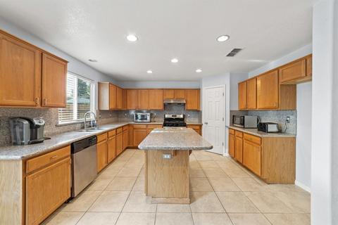 4337 Narraganset Way, Mather, CA 95655 photo 7