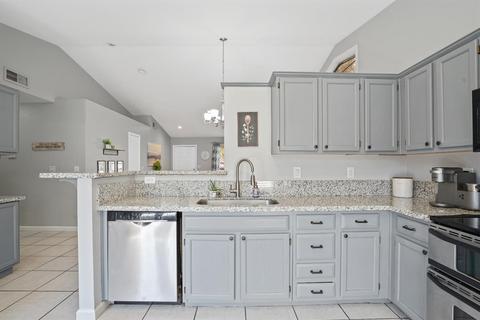 3516 Hallsboro Ct, Modesto, CA 95357 photo 12
