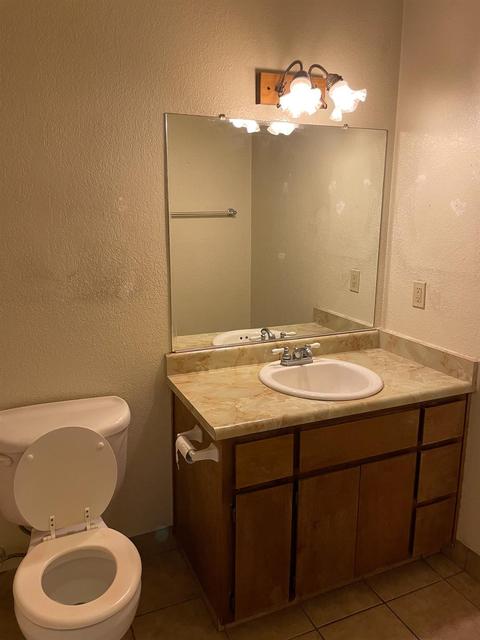 1912 Amsterdam Ln, Modesto, CA 95356 photo 9