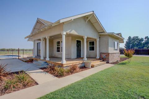 3813 Roberts Rd, Ceres, CA 95307 photo 1